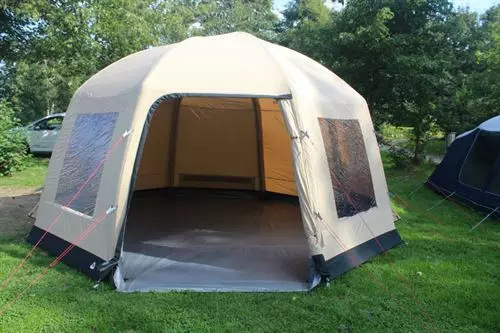 Палатка для кемпинга на 8 человек