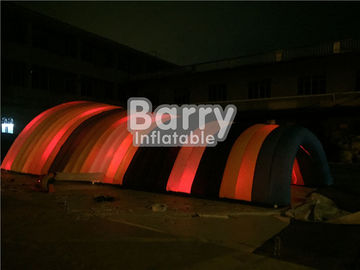 Водоустойчивый белый раздувной шатер для события, подгонянный шатер тоннеля СИД крупного плана