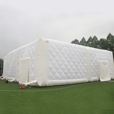 Шатер света СИД шатра куба большого на открытом воздухе крупного плана располагаясь лагерем раздувной